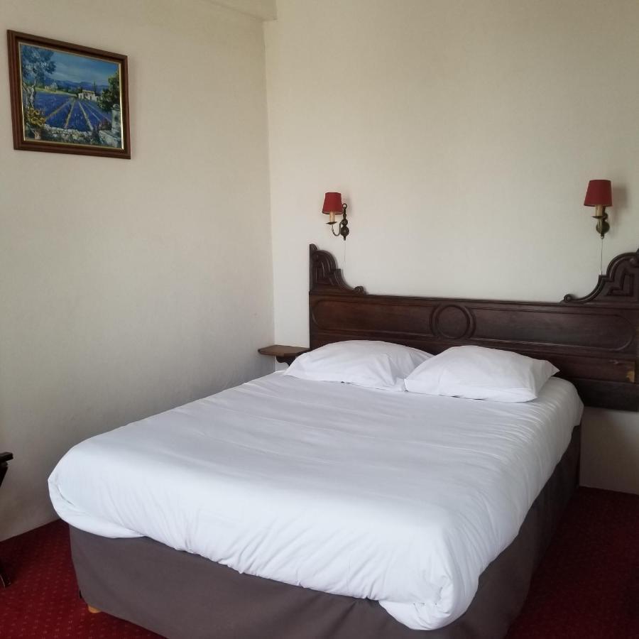 Logis Hotel Du Terreau Маноск Экстерьер фото