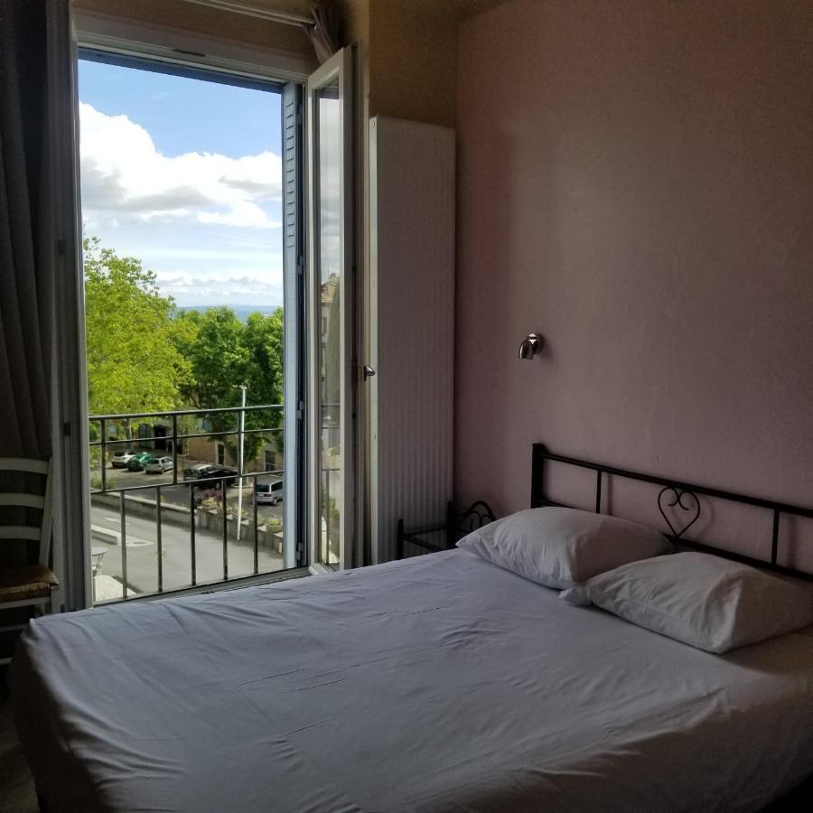 Logis Hotel Du Terreau Маноск Экстерьер фото