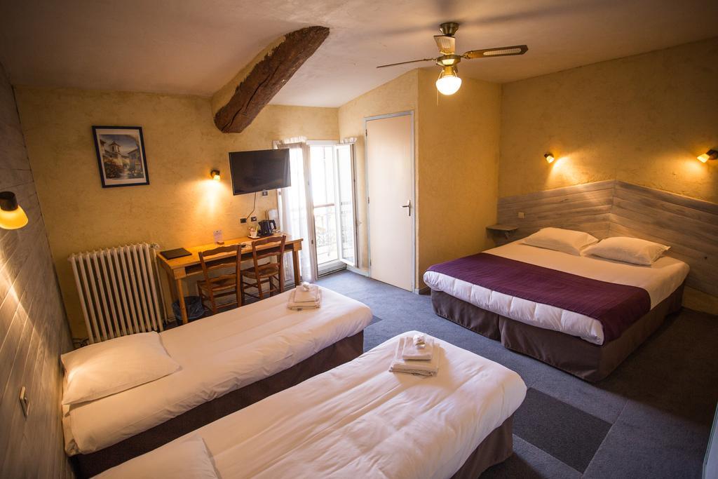 Logis Hotel Du Terreau Маноск Экстерьер фото